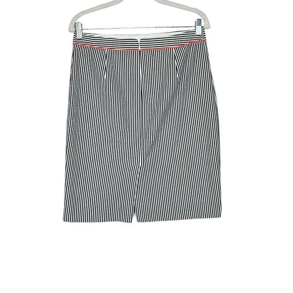 J Crew Seer Sucker Pencil Skirt #2 | Size 4 - Picture 2 of 6